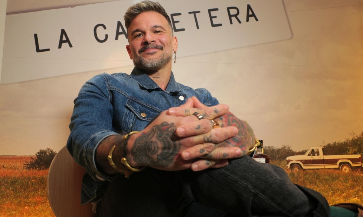 ¡Pedro Capó se lanza a la carretera! Su gira dejará a todos sin aliento.
