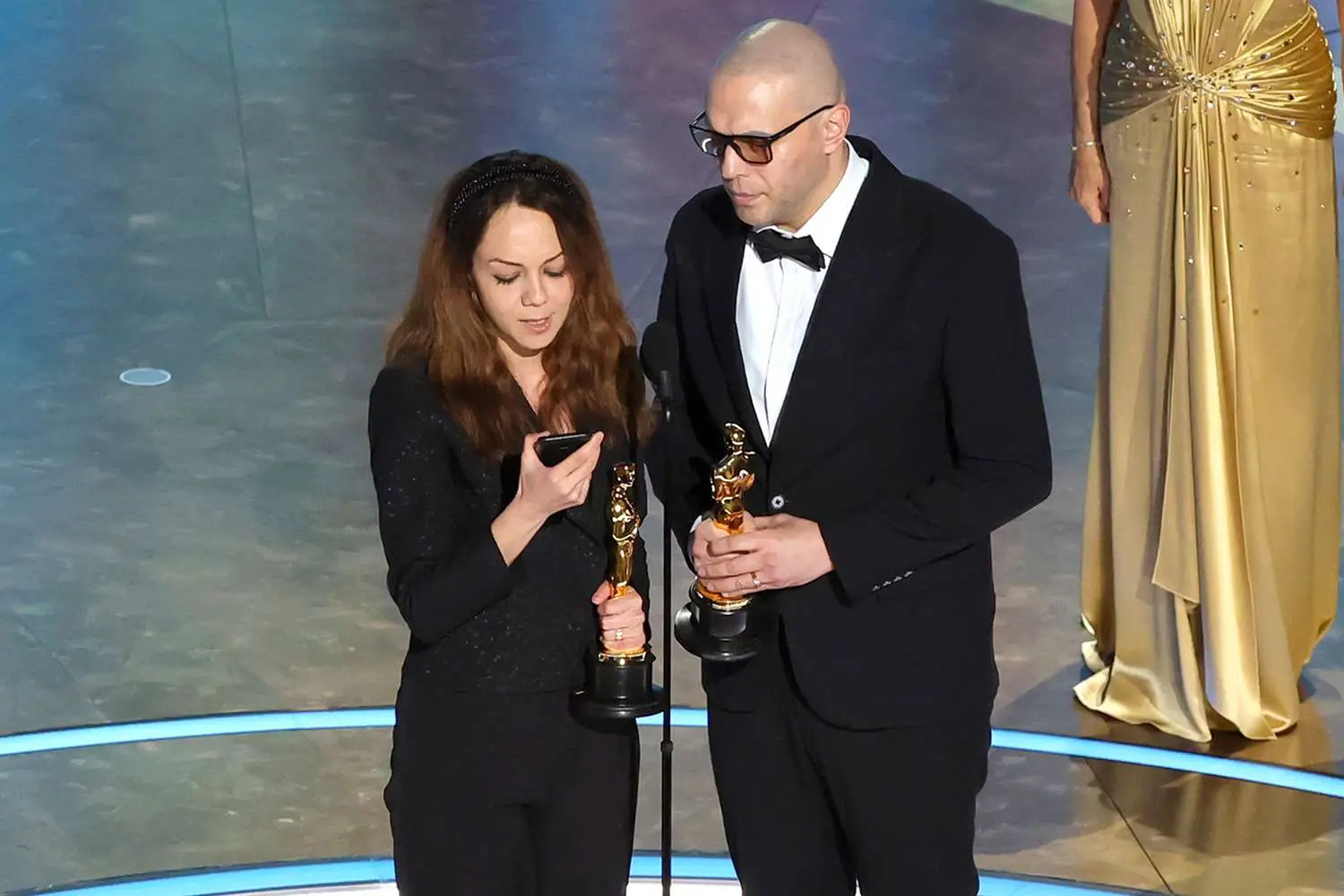 El momento incómodo de los Oscars que todos comentan: ¿agresión o error?