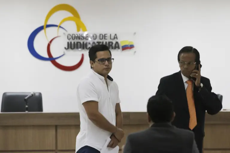 ¡El destino de Pepe Tola sigue en el aire! ¿Dónde se esconde el actor?