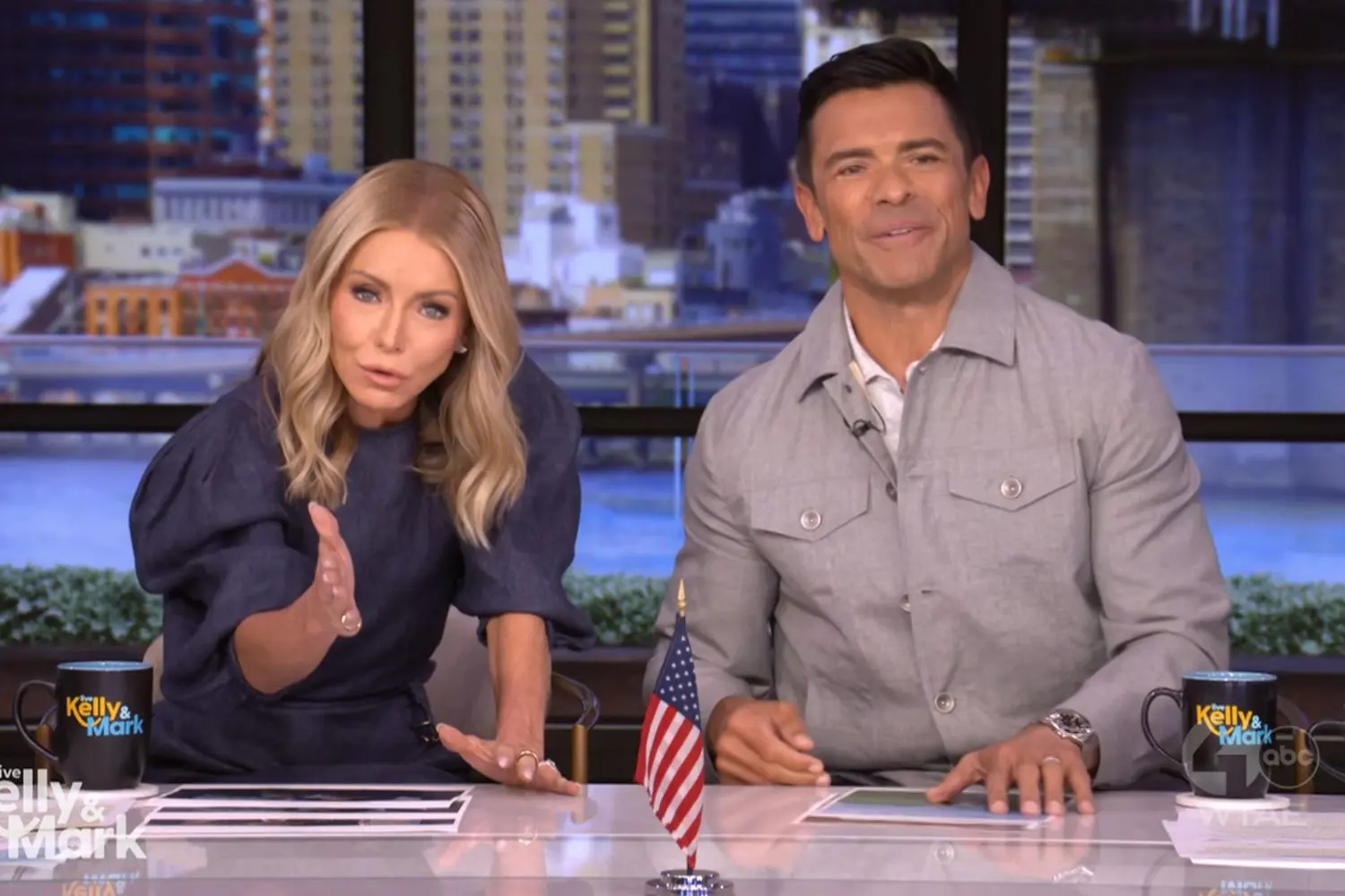 Kelly Ripa pierde la calma durante un partido de fútbol, ¡no podrás creer por qué!