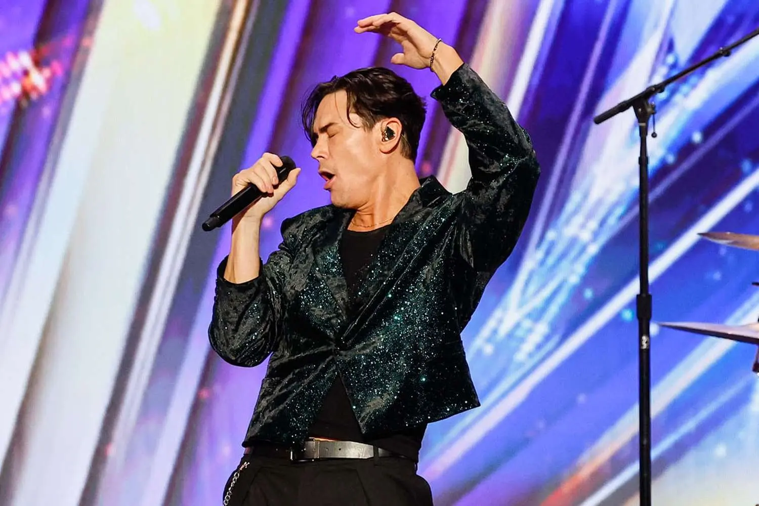 Tom Sandoval sorprende a todos en America