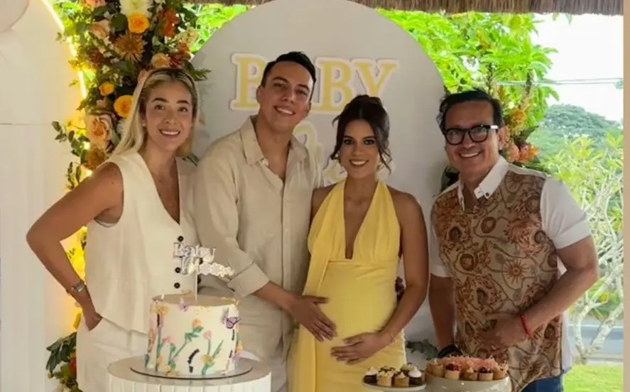 Álex Vizuete espera a su hija Gía y comparte su felicidad en un baby shower