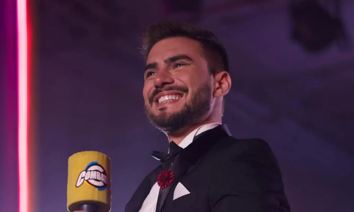 Carlos Scavone deja ‘Combate’ y revela su sorprendente motivación