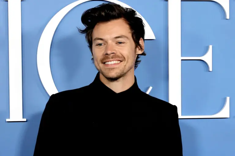 Harry Styles lanza su línea de accesorios íntimos que desata la curiosidad