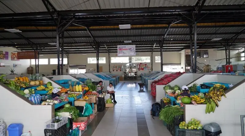 Tres mercados de Quito reciben certificación de salud- Últimas noticias Ecuador