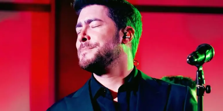 Este cantante ecuatoriano impacta en La Voz y conquista a todos