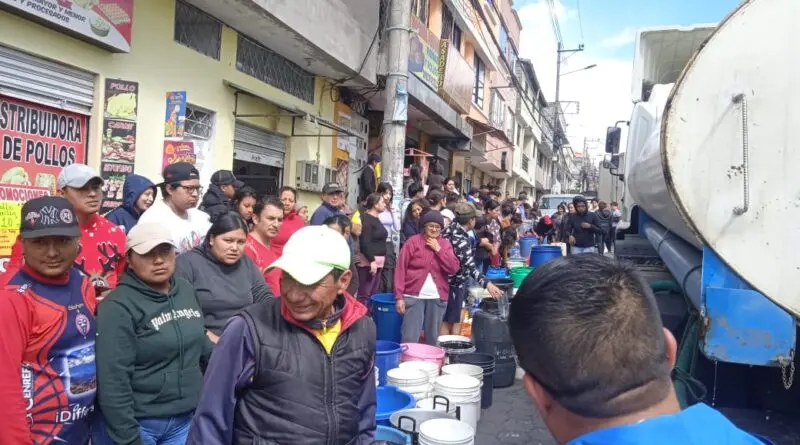 Garantizan agua potable en hospitales y mercados de Quito- Últimas noticias Ecuador