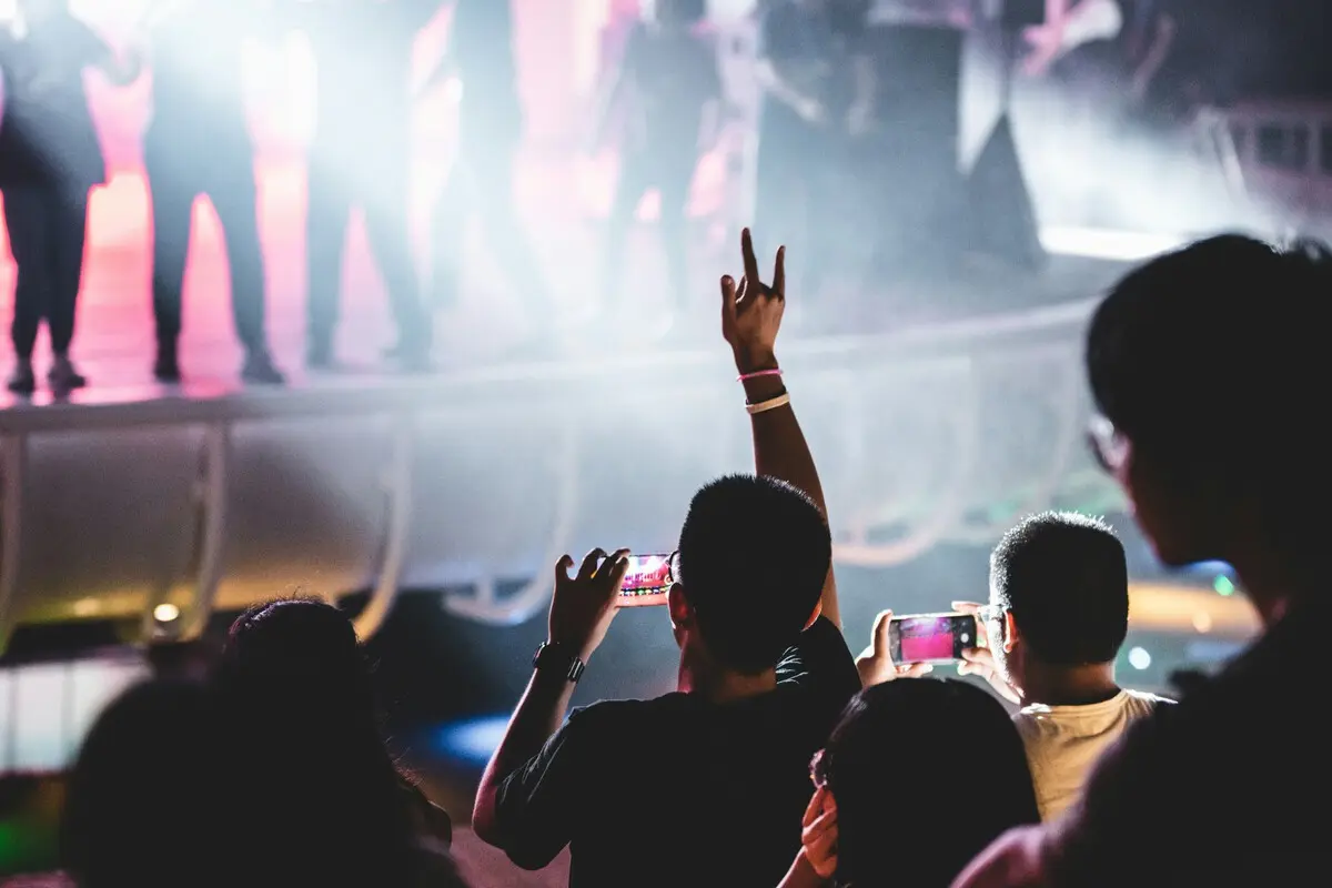 España podría enfrentar un nuevo caos por la reventa de entradas, descubre cómo!