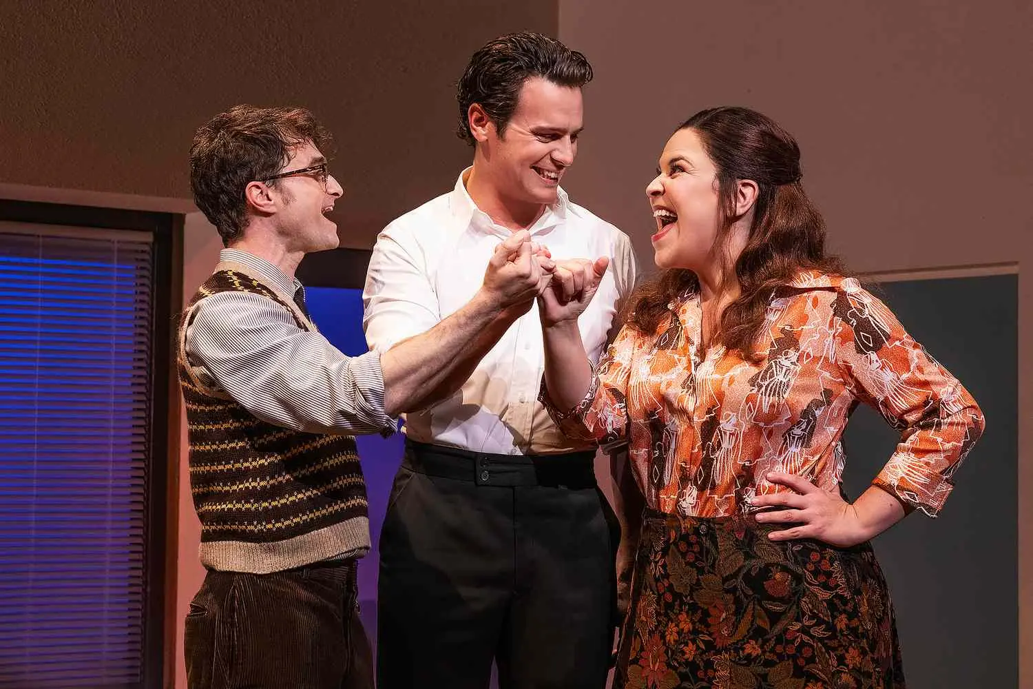 ¡No podrás creer cuándo se estrena Merrily We Roll Along en cines!