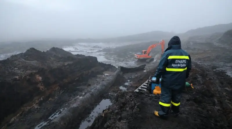 Avanza instalación de nueva tubería de agua en Quito- Últimas noticias Ecuador