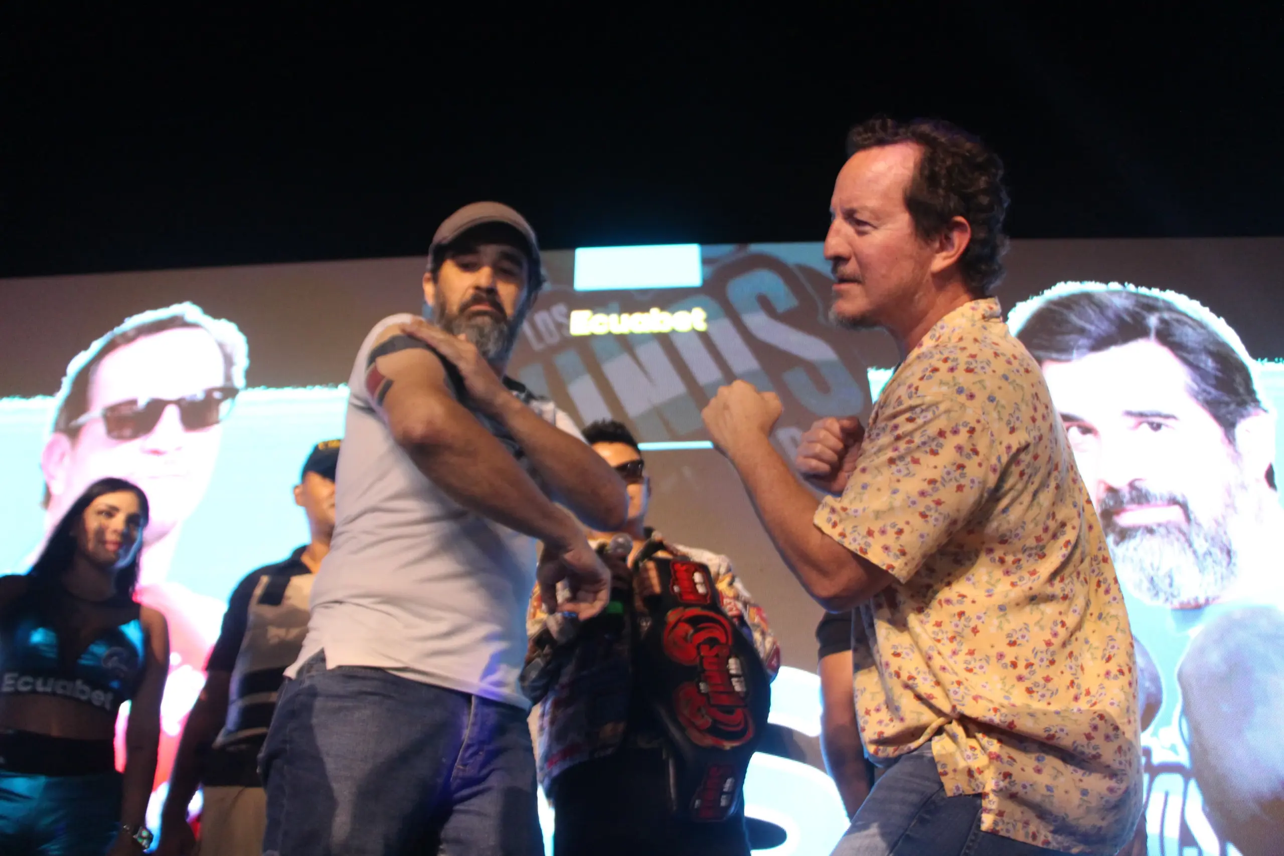 ¡Increíble show de boxeo en Guayaquil con influencers! No te lo pierdas.- Últimas noticias Ecuador