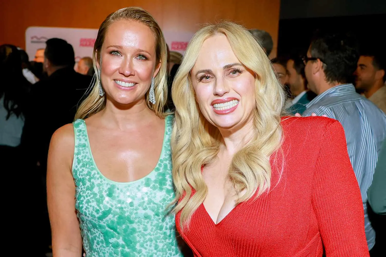 Descubre la emotiva historia de apoyo entre Anna Camp y Rebel Wilson- Últimas noticias Ecuador