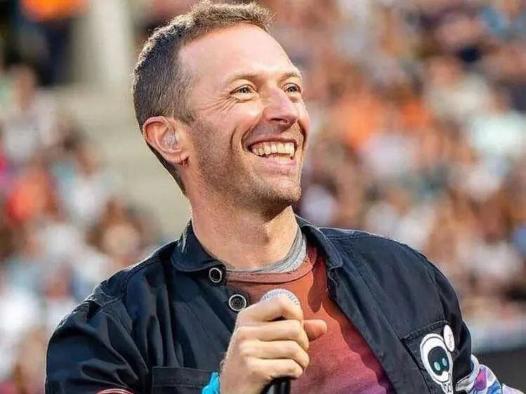 Chris Martin envía un mensaje inesperado durante la kiss cam de Coldplay- Últimas noticias Ecuador