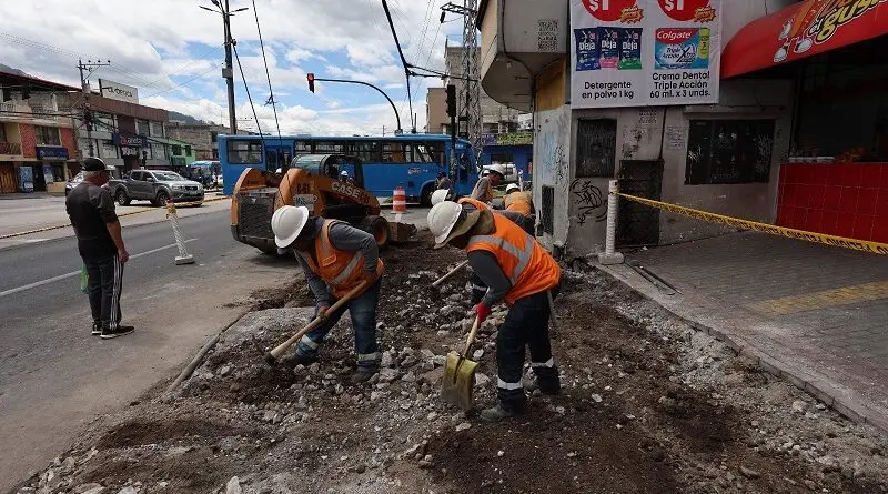 Soterramiento de cables mejora estética en La Ajaví- Últimas noticias Ecuador