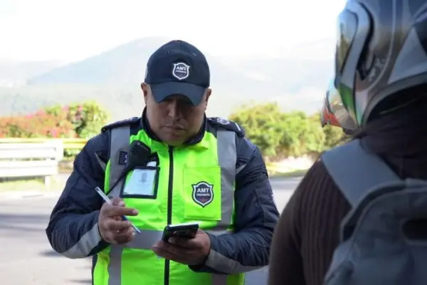 Operativos de tránsito retienen 107 motocicletas en Quito