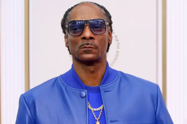 Snoop Dogg revela su inquietante experiencia en el cine con su nieto y la inclusión LGBTQ+