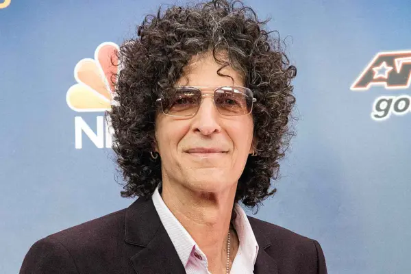 Howard Stern sorprende a todos con un regreso inesperado en medio de rumores de cancelación