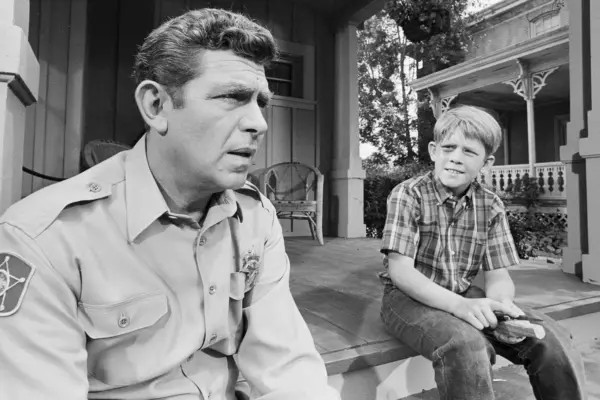 Descubre cómo un consejo cambió para siempre a The Andy Griffith Show