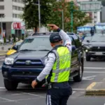 Avanza rehabilitación vial en Quito con cierres actuales