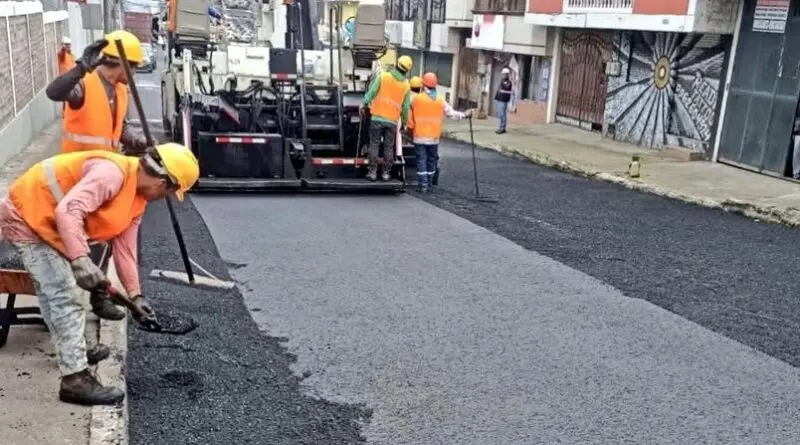 Quito retoma obras viales tras desabastecimiento de asfalto- Últimas noticias Ecuador